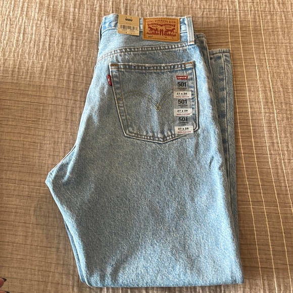 Levi’s 501 cropped - Picture 1 of 3